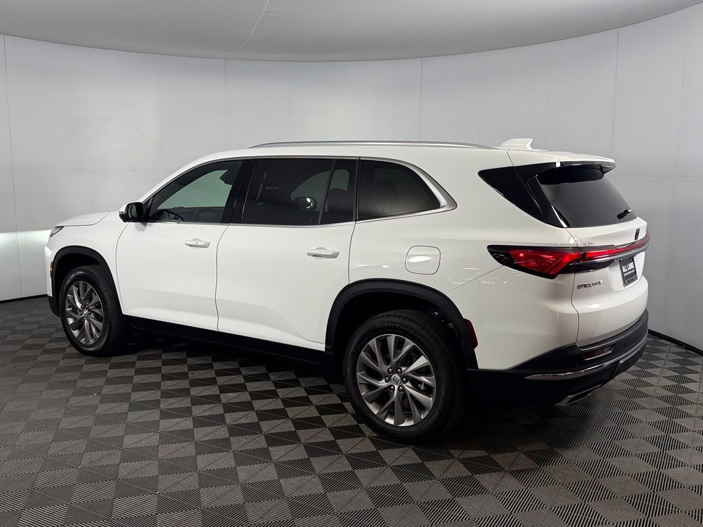Used 2026 Buick Enclave Preferred FWD image 13