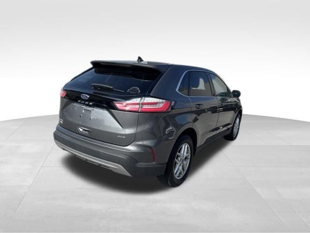 Used 2022 Ford Edge SEL AWD/4WD image 7