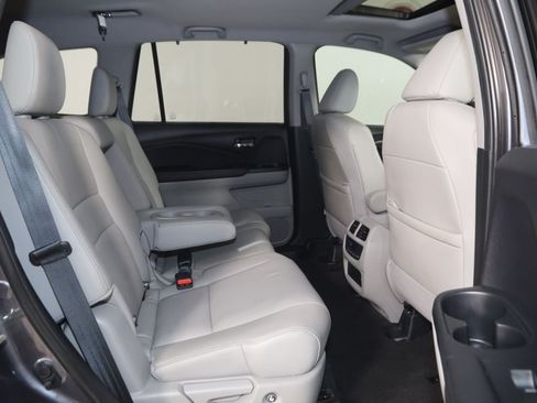 Used 2019 Honda Pilot EX-L image 14
