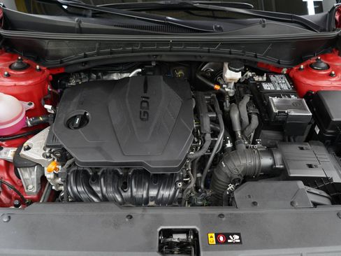 Certified 2023 Hyundai Tucson Limited AWD/4WD image 30