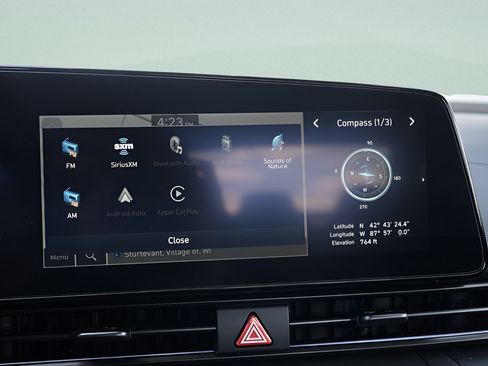 Certified 2025 Hyundai Elantra SEL FWD image 34