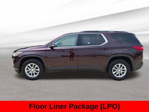Used 2019 Chevrolet Traverse LT FWD image 12