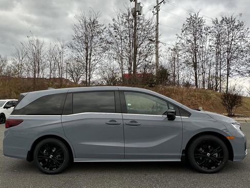 New 2026 Honda Odyssey Sport-L image 6