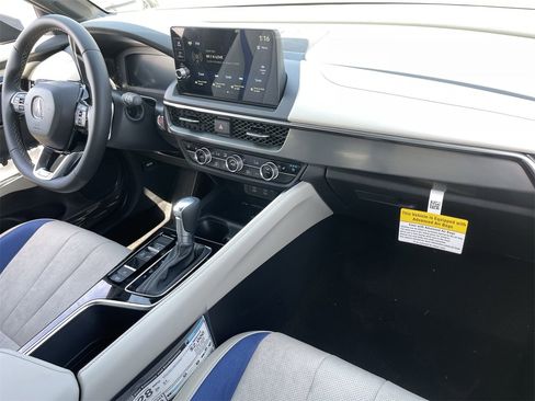 New 2025 Acura ADX A-Spec image 15