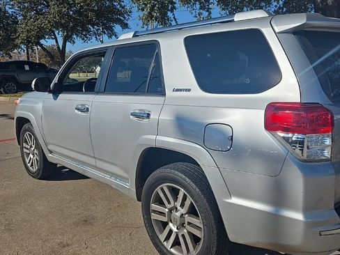 Used 2011 Toyota 4Runner Limited image 3