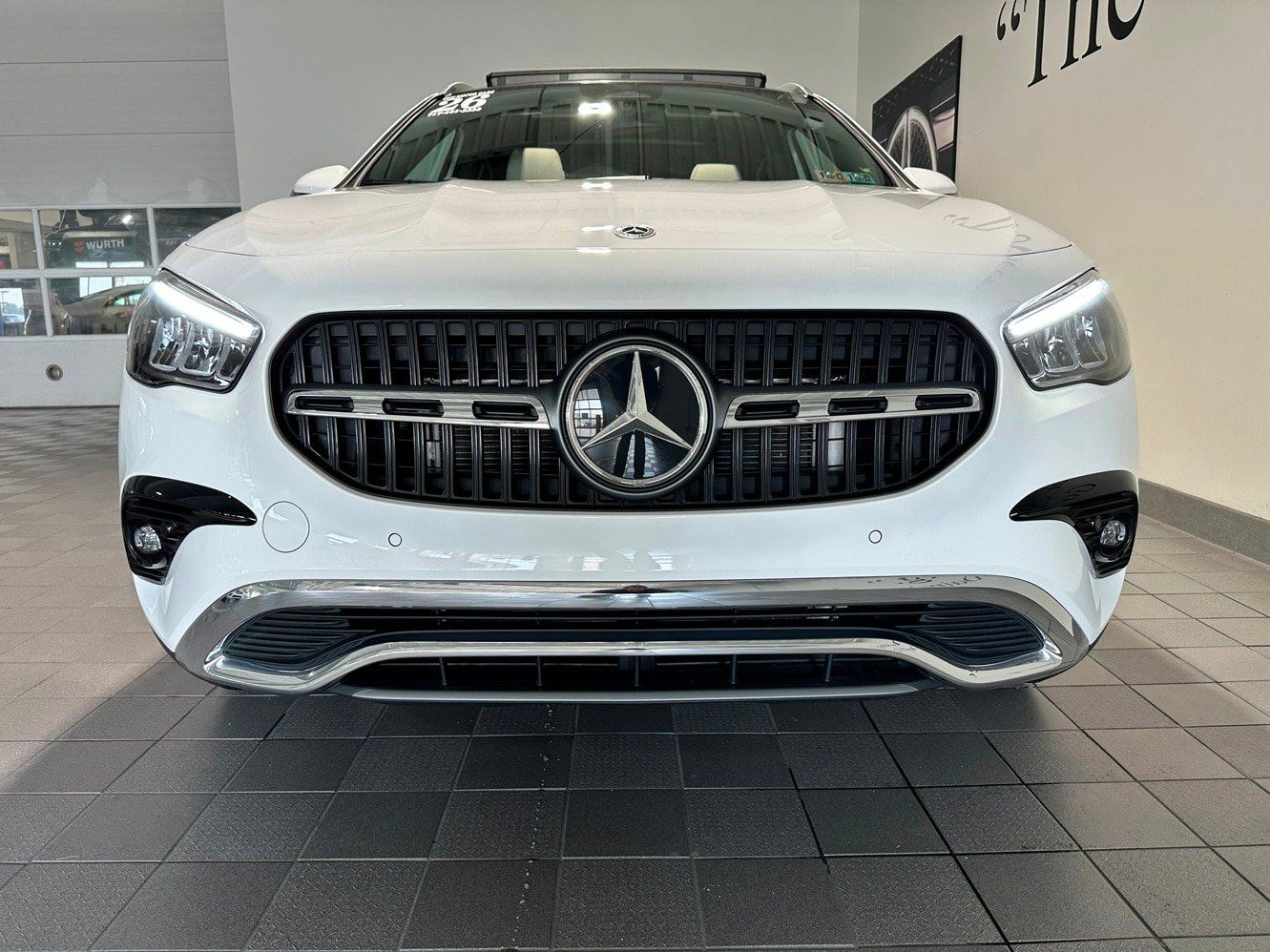 Used 2026 Mercedes-Benz GLA 250 4MATIC image 2