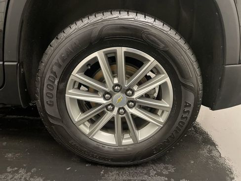 Used 2023 Chevrolet Traverse LT w/ LPO, Floor Liner Package AWD/4WD image 25