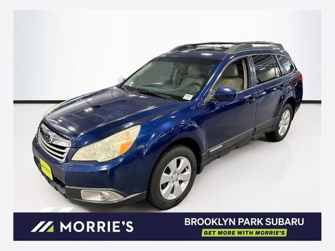 Used 2011 Subaru Outback 2.5i Premium AWD/4WD image 1