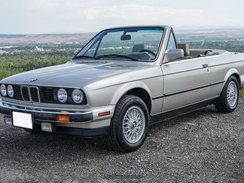 Used 1987 BMW 325i Convertible RWD image 12