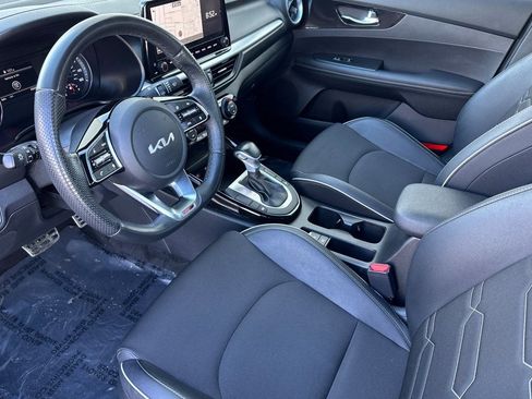 Used 2022 Kia Forte GT-Line w/ GT-Line Premium Package image 4