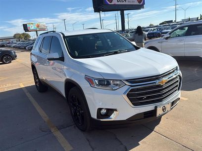Used 2021 Chevrolet Traverse LT