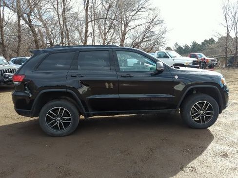 Used 2018 Jeep Grand Cherokee Trailhawk image 10