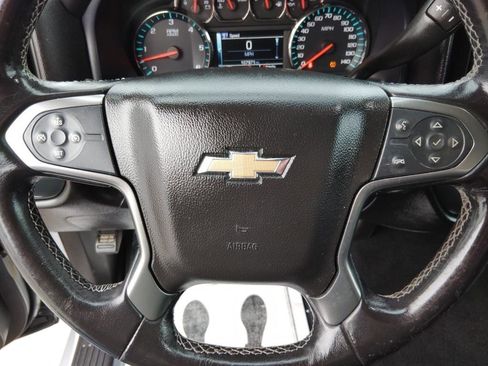 Used 2018 Chevrolet Silverado 1500 LT w/ All Star Edition image 17