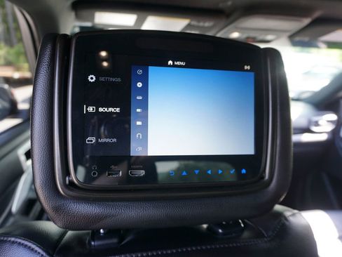 Used 2022 Ford Explorer ST w/ Equipment Group 401A AWD/4WD image 16