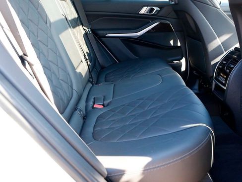 Used 2023 BMW X5 xDrive40i w/ Premium Package image 34