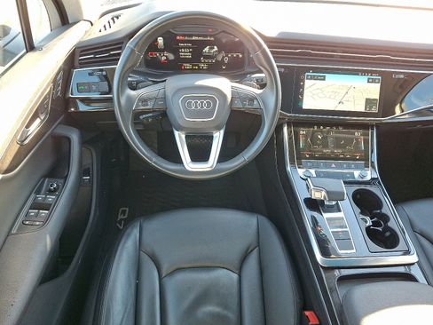 Used 2022 Audi Q7 3.0T Premium Plus image 11