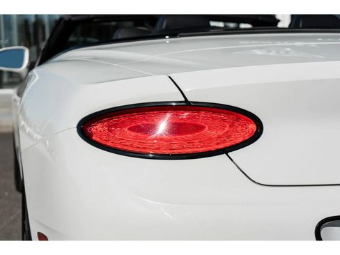 Used 2022 Bentley Continental GT V8 image 10