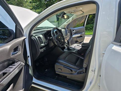 Used 2017 Chevrolet Colorado LT w/ LT Convenience Package image 33