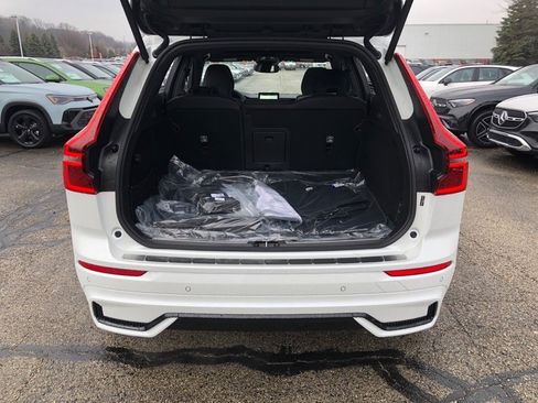 New 2026 Volvo XC60 B5 Ultra w/ Protection Package Premier AWD/4WD image 37