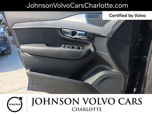 Certified 2025 Volvo XC90 B5 Core image 30