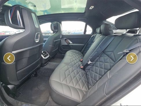 Used 2026 BMW 740i RWD image 4