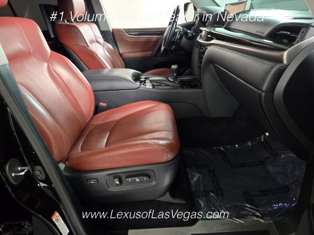 Used 2018 Lexus LX 570 4WD w/ Luxury Package image 24