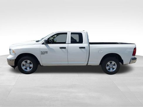 Used 2022 RAM 1500 Tradesman w/ Chrome Appearance Group AWD/4WD image 7