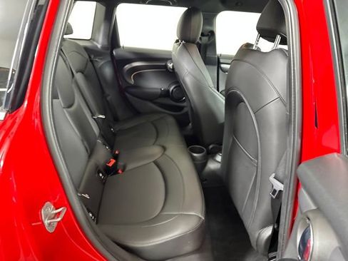 Used 2022 MINI Cooper S w/ Premium Package image 27