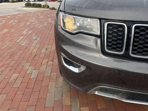 Used 2021 Jeep Grand Cherokee Limited w/ Sun & Sound Group AWD/4WD image 21