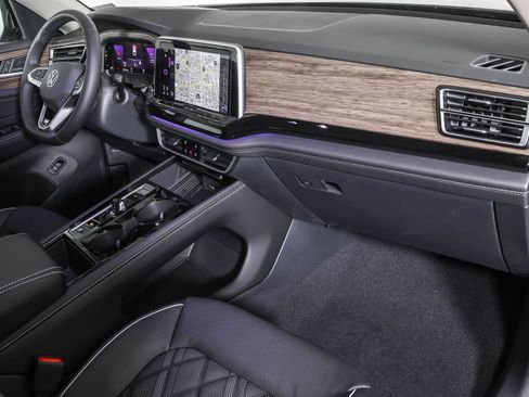 New 2026 Volkswagen Atlas SEL Premium R-Line AWD/4WD image 44