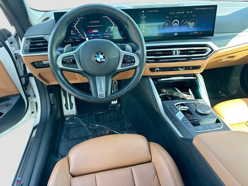 Certified 2024 BMW 430i Convertible w/ M Sport Package RWD image 23