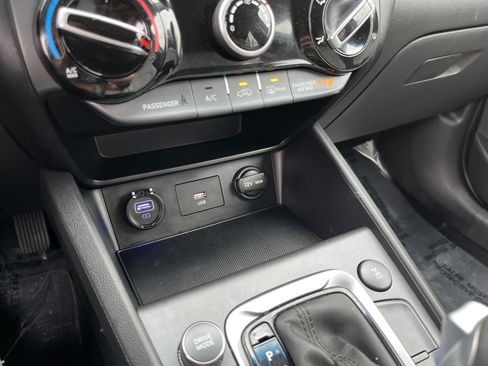 Certified 2023 Hyundai Kona SEL image 25