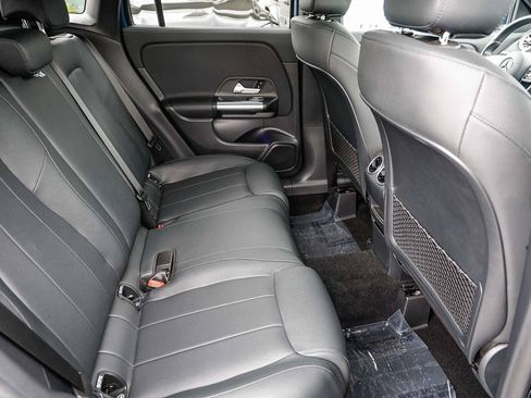 Used 2023 Mercedes-Benz GLA 250 4MATIC image 18