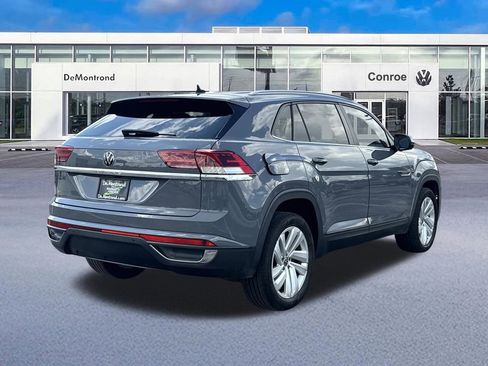 Used 2021 Volkswagen Atlas Cross Sport SE FWD image 5
