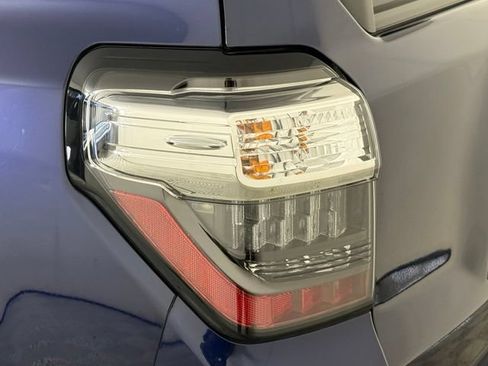Used 2023 Toyota 4Runner TRD Off-Road Premium w/ Moonroof Package AWD/4WD image 13