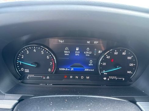 Used 2020 Ford Explorer XLT w/ Equipment Group 202A AWD/4WD image 14