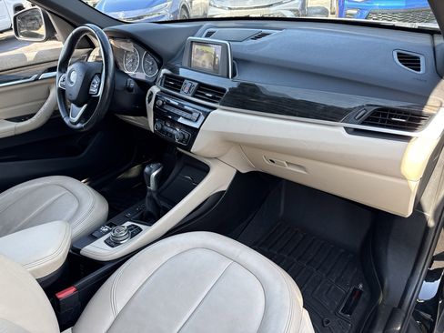 Used 2017 BMW X1 xDrive28i image 39