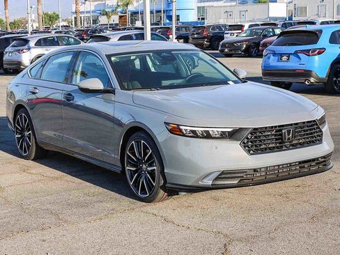 New 2026 Honda Accord Touring image 3