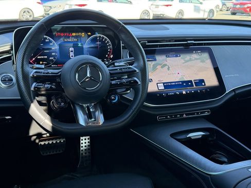 Used 2025 Mercedes-Benz E 53 AMG e 4MATIC Sedan image 37