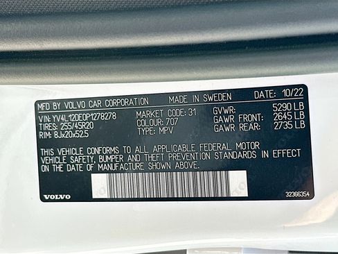 Used 2023 Volvo XC60 B5 Plus w/ Protection Package Premier image 38