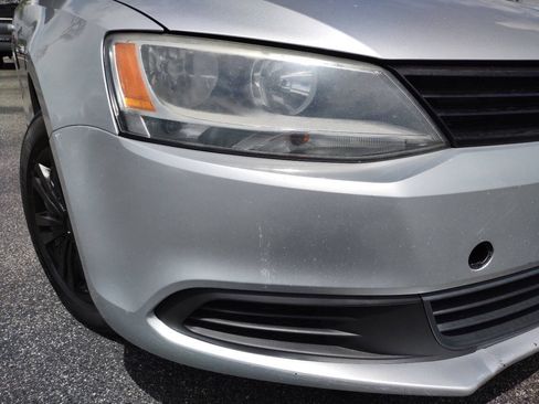 Used 2014 Volkswagen Jetta S FWD image 35