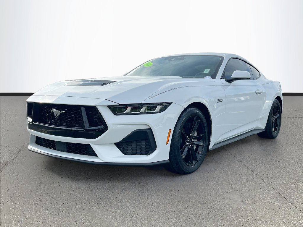 Used 2024 Ford Mustang GT RWD image 3