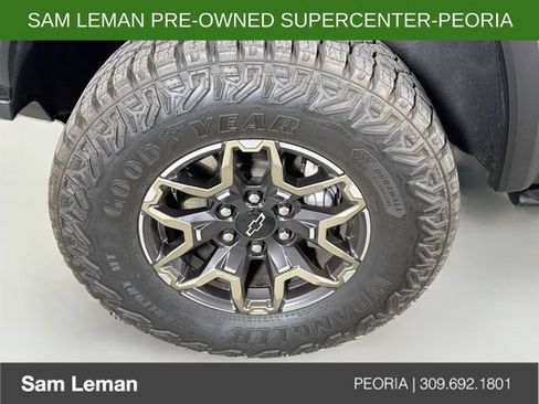 Used 2024 Chevrolet Colorado ZR2 w/ ZR2 Convenience Package III AWD/4WD image 29