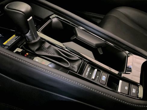 Used 2024 Honda Accord Touring image 15