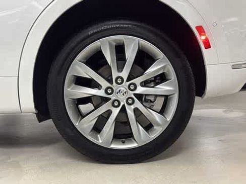 Used 2023 Buick Envision Avenir AWD/4WD image 4