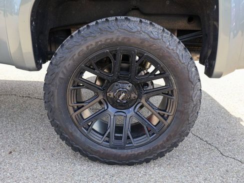 Used 2026 GMC Sierra 1500 AT4 w/ Technology Package AWD/4WD image 37