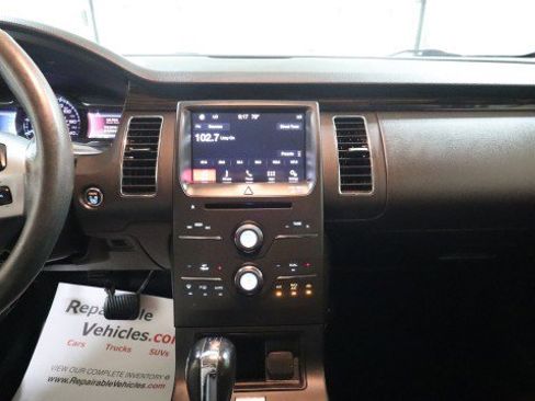 Used 2019 Ford Flex SEL AWD/4WD image 13