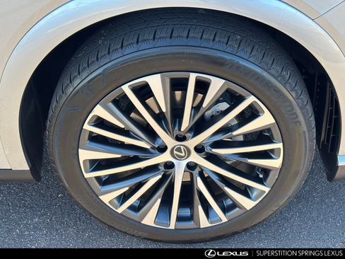 Certified 2024 Lexus RX 350 Premium image 11