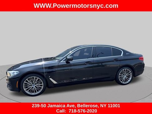 Used 2019 BMW 530e w/ Convenience Package RWD image 2
