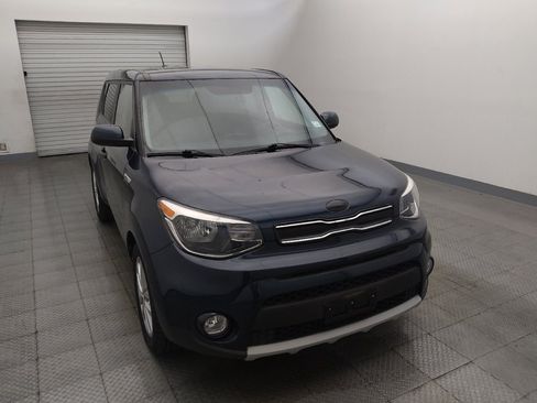 Used 2019 Kia Soul + FWD image 14